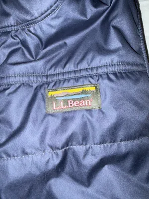 L.L. Bean Puffer Vest thumbnail 3