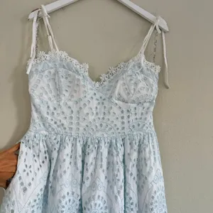 Avec Les Filles Eyelet Lace Midi Dress Size 12 Light Blue/White Cotton thumbnail 7