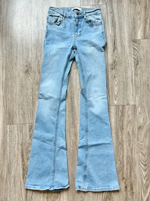 Zara Mid Rise Wide Flare Leg Jeans Light Wash Boho Western Rodeo 32" Size 2 thumbnail 3