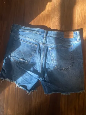 Denim Shorts Lucky Brand Cut-Off Mid-Rise The Boyfriend Short thumbnail 4
