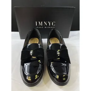 Isaac Mizrahi Womens Black Patent Leather Loafers With Velvet Bow Size 7 SKU 730 thumbnail 2