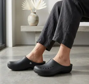 Crocs Tully Clogs Waterproof Slip On Lined Lightweight Mules Shoes Black Size 10 thumbnail 1