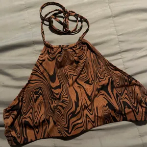 Brown Size S thumbnail 1