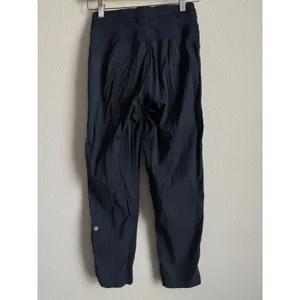 Lululemon Dance Studio Mid Rise Joggers True Navy Lightweight Cargo Pants Size 2 thumbnail 11