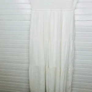 Blu Pepper Women's Smocked Ruffle Sleeve Tiered Midi Dress White Size M thumbnail 8