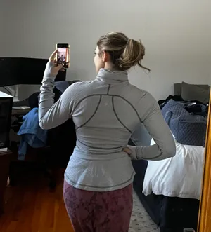 Lululemon jacket thumbnail 4
