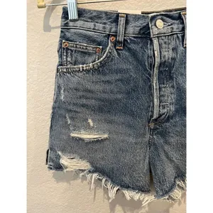 AGOLDE Dee Vintage High Rise Short (25) thumbnail 4