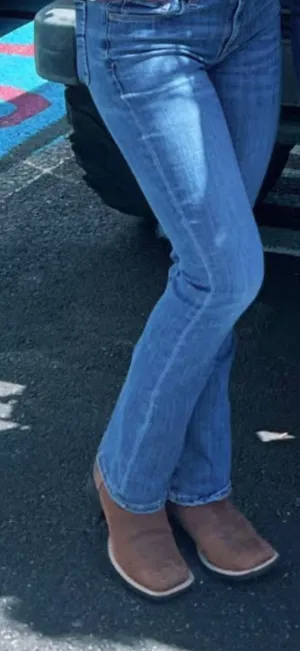 Ariat Round Up Wide Square Toe Western Boot thumbnail 9