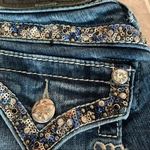 Miss Me Mid-Rise Straight Jeans Sequins 24x33” Bling Rhinestone Western thumbnail 7