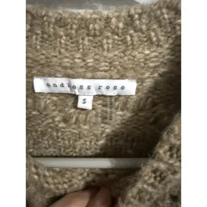 Endless Rose Sweater Size S Beige Oatmeal Crew Neck Chunky‎ Knit Pullover thumbnail 5