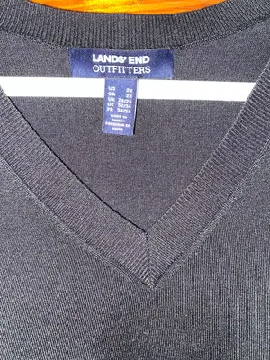 Lands End Women’s performance V-neck sweater, black. thumbnail 2