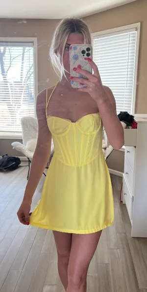 WHITE FOX Yellow mini dress thumbnail 1