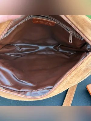 Vintage Made in Italy Embossed Tooled Leather Suede Crossbody Bag Brown Boho thumbnail 4