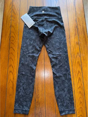 Lululemon Wunder Train High Rise 25” Hideaway Camo Black Size 4 NWT thumbnail 2