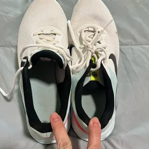 Nike Women's Athletic Shoes - white, pink, black thumbnail 7