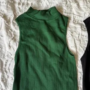 ZARA 2 Pack S Green/Black Ribbed Mock Neck Sleeveless Tank thumbnail 6