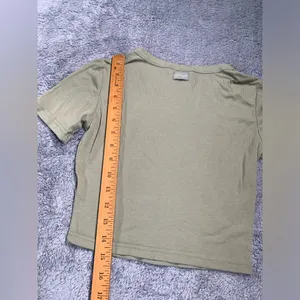 Youngla ribbed green crop top small thumbnail 5