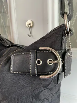 Vintage Coach Soho Signature Canvas Buckle Duffle Bag 3574 Black ORIGIN RECEIPT thumbnail 4
