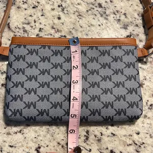 Michael Kors Shoulder Bag Women Small Gray Brown Monogram Y2K Preppy Logo‎ thumbnail 7