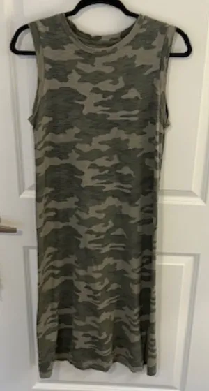 Universal Threads Long Cotton Dress Camo Print thumbnail 1