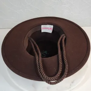 Wool hat‎ Brown thumbnail 13