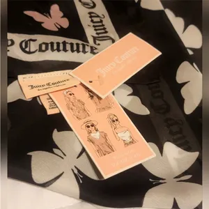 Juicy Couture nwt Black and White butterfly Scarf thumbnail 2