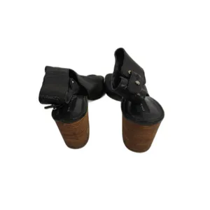 Womens Steve Madden Venue Black Leather Heeled Sandals Size 6M thumbnail 3