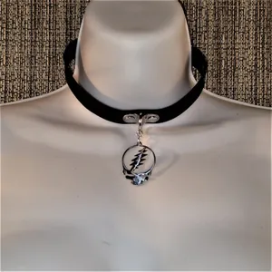 Vegan Leather Choker w/ Grateful Dead Steal Your Face Charm NWOT thumbnail 5