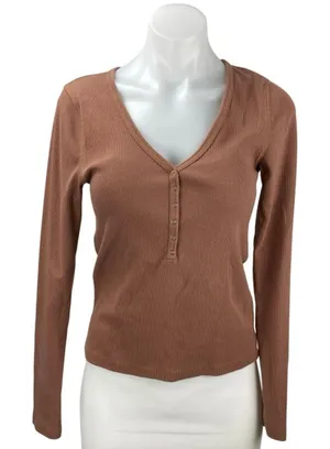 Abercrombie & Fitch Women's Brown Rib Knit Henley Long Sleeve Crop Shirt Top M thumbnail 1