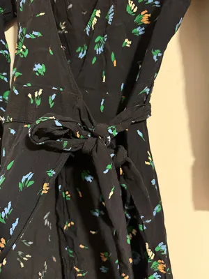 Ganni floral print crepe midi wrap dress size 34 - US 2 black thumbnail 5