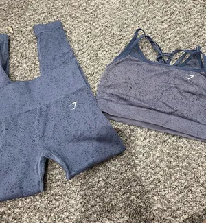 Gymshark Set Leggings Bra thumbnail 1