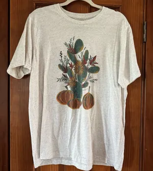 Crazy Train Tee Shirt Women’s XL Oatmeal Pumpkins Cactus Fall Leaves Top thumbnail 1