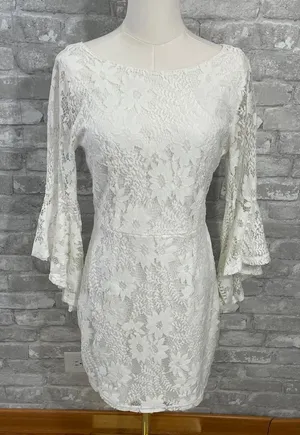 Lulus Allure 'Em In White Lace Bell Sleeve Bodycon Dress thumbnail 1