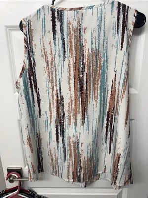 Sleeveless V-Neck Striped Abstract Print Top - White/Blue/Brown thumbnail 2