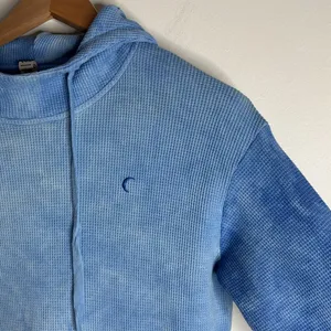 Zyia Blue Tie-dye Oversized Waffle Knit Hendrix Pullover Thermal Hoodie size XS thumbnail 3