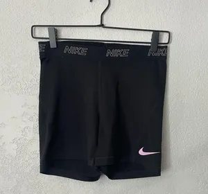 Nike dri fit shorts thumbnail 1