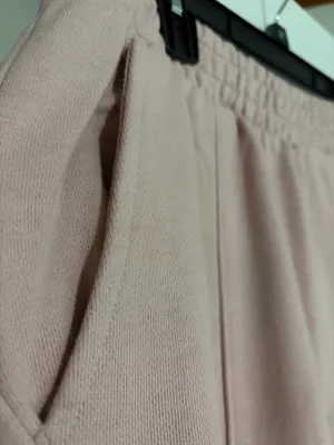 Gap Women’s outfit thumbnail 5