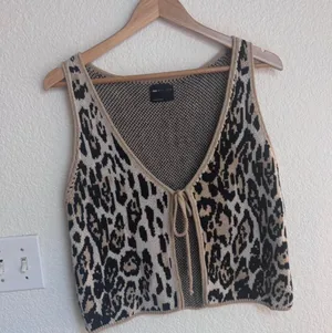 ASOS Leopard Top thumbnail 2