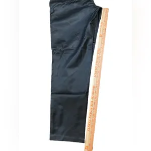 Everyday Capsule Zara blogger Fave minimalist black faux leather pants thumbnail 5