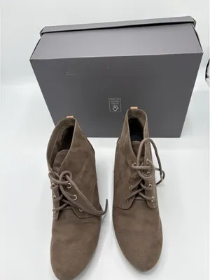Dr. Scholl’s Taupe Lace-Up Wedge Ankle Booties 8.5 thumbnail 6