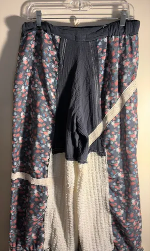 Wide leg pants Multiple thumbnail 1