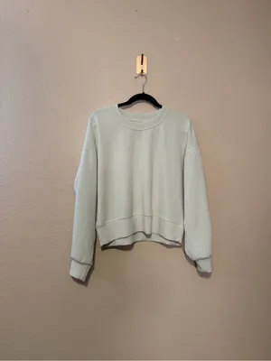 Lululemon Perfectly Oversized Cropped Crew Softstreme Size 6 thumbnail 2