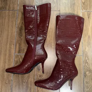 Princess Polly Alexx Knee High Boots, Burgundy, US 9 thumbnail 1