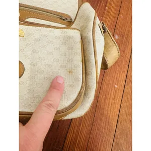 Vintage GUCCI Tan Interlocking GG Turn Lock Crossbody Made In Italy Purse thumbnail 15