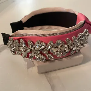 Elegant Pink Embellished Headband thumbnail 3