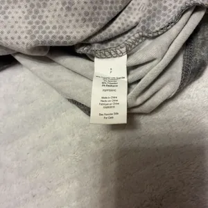 Spyder Heather Gray Active Top Oversized S Soft Camouflage MSRP $68 thumbnail 4