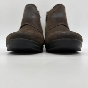 Clarks Cloudsteppers Womens 7.5 Caddell Rush Ankle Bootie Dark Brown Side Zip thumbnail 11
