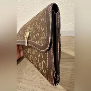 Vintage Celine Carriage Tri-Fold Long Wallet thumbnail 3