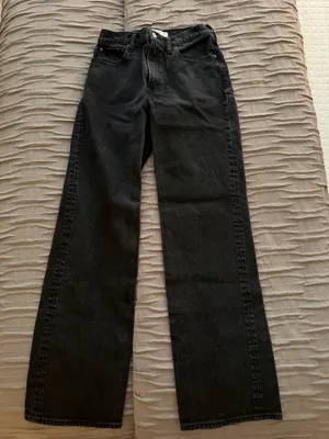 Abercrombie 90s High-Rise Jeans thumbnail 1