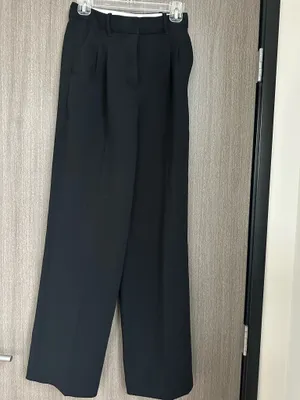 Aritzia Effortless Pants thumbnail 2